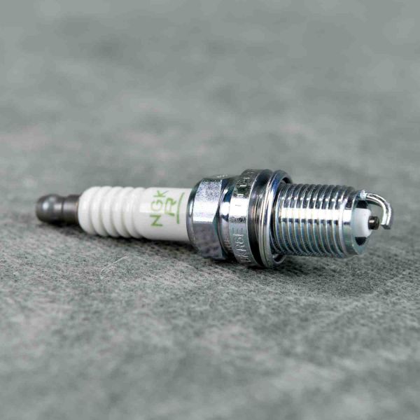 Velas de ignição NGK D15Z6 D16Z6 D16Y8