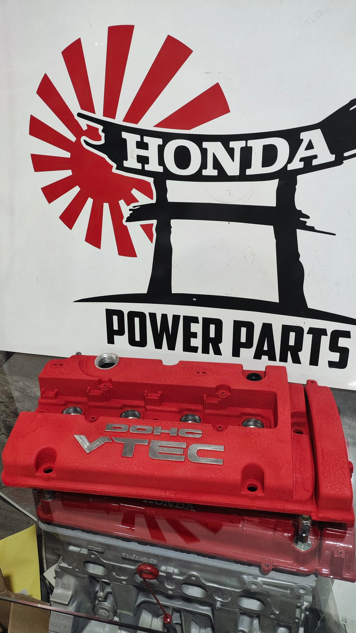 Tampa Válvulas H22 Pintada em VHT Vermelho