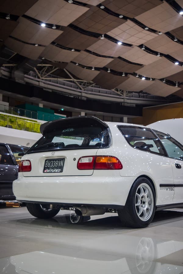 Para-Choques Traseiro EG 3P 92-95